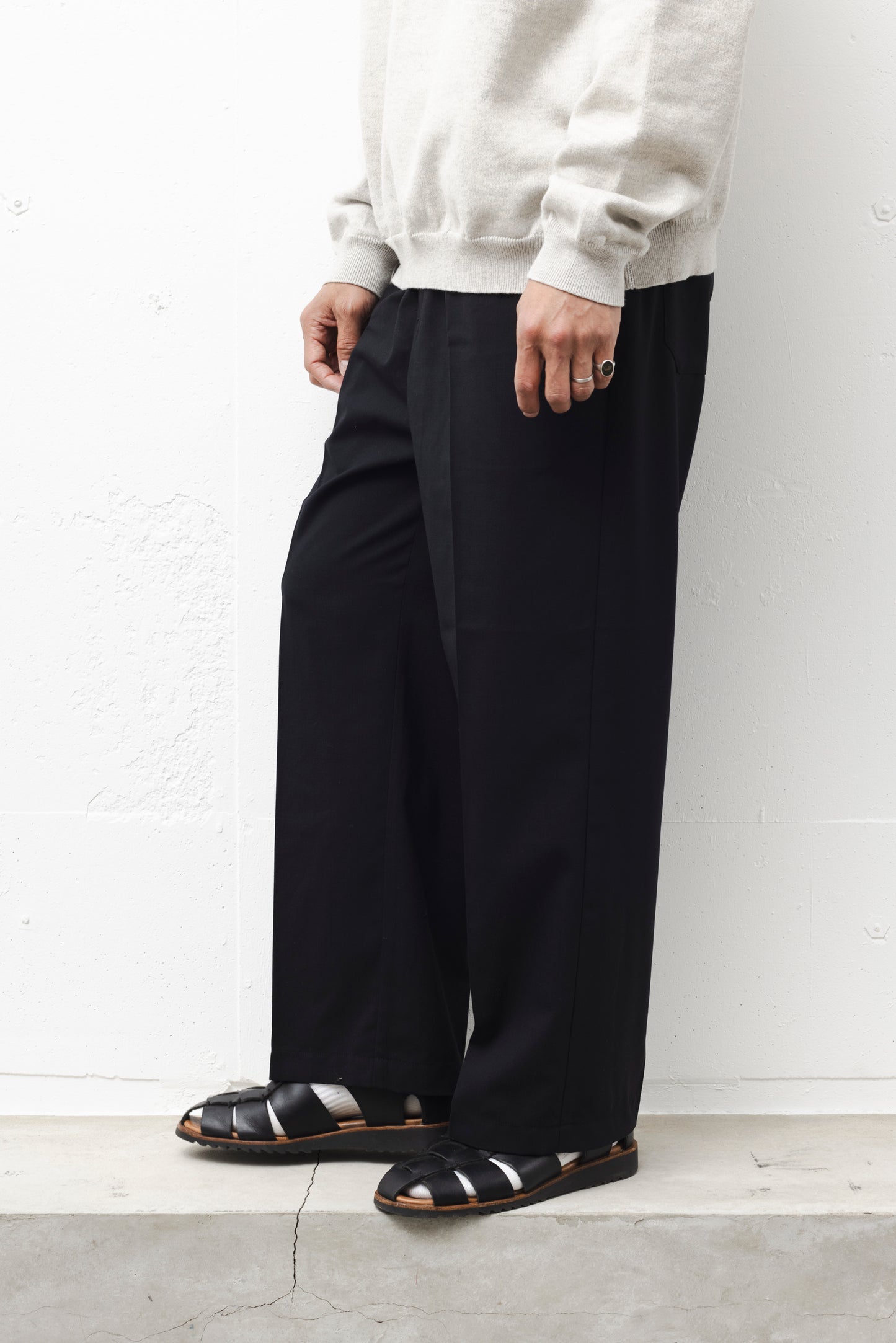DRAWLING WIDE TROUSERS / BLACK