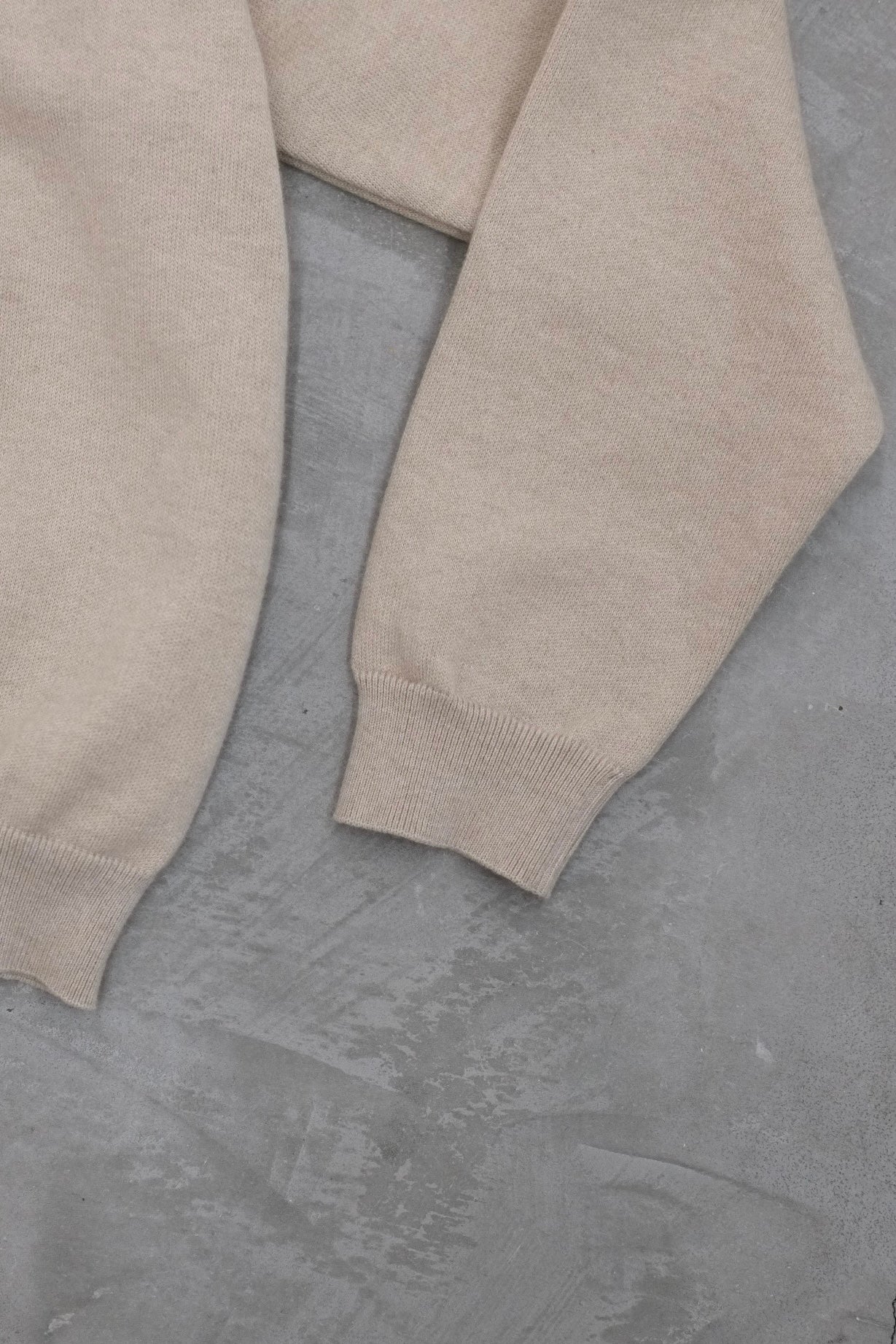 MOC NECK RELAXING SWKNIT / BEIGE