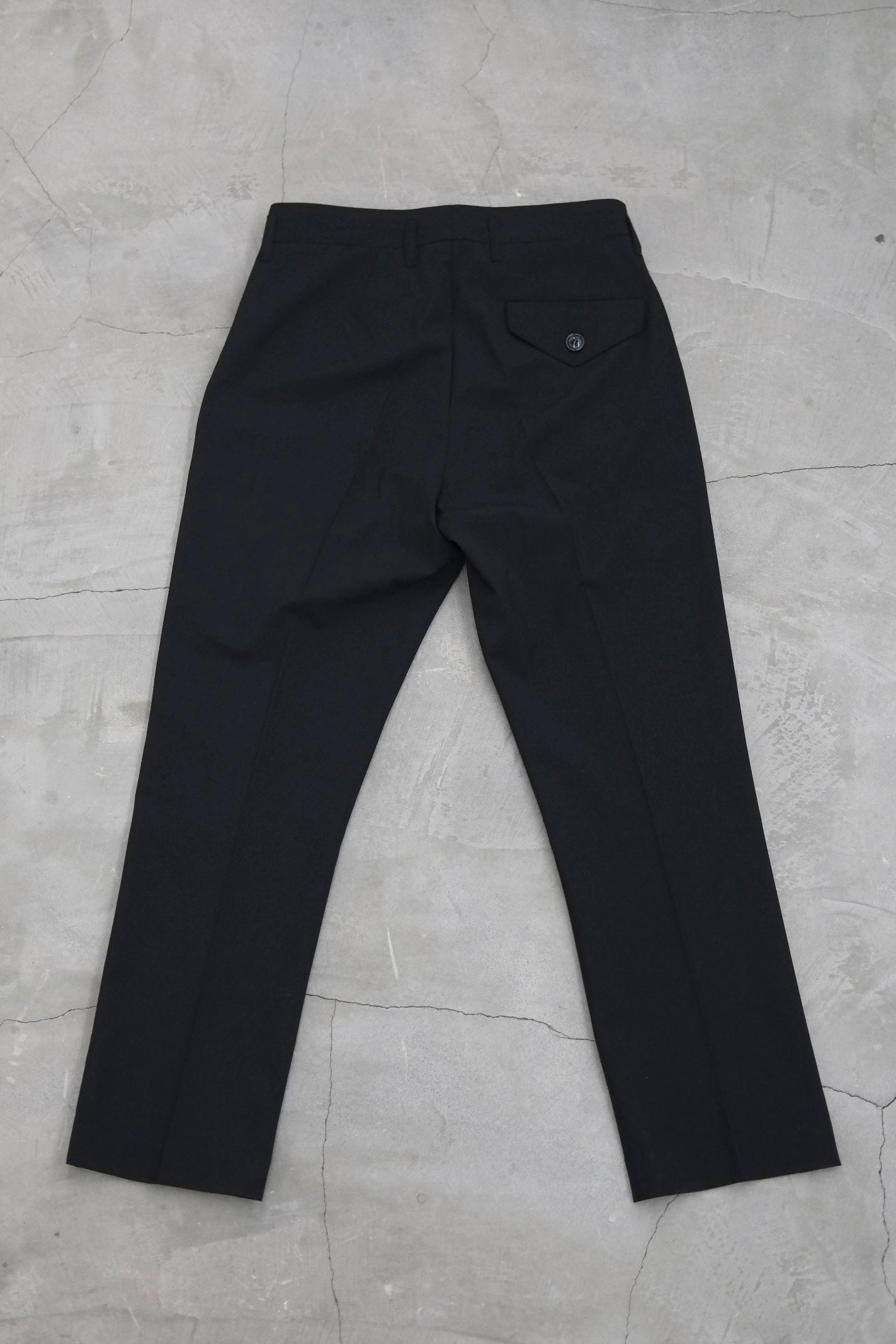 TAPERDE TROUSERS / BLACK