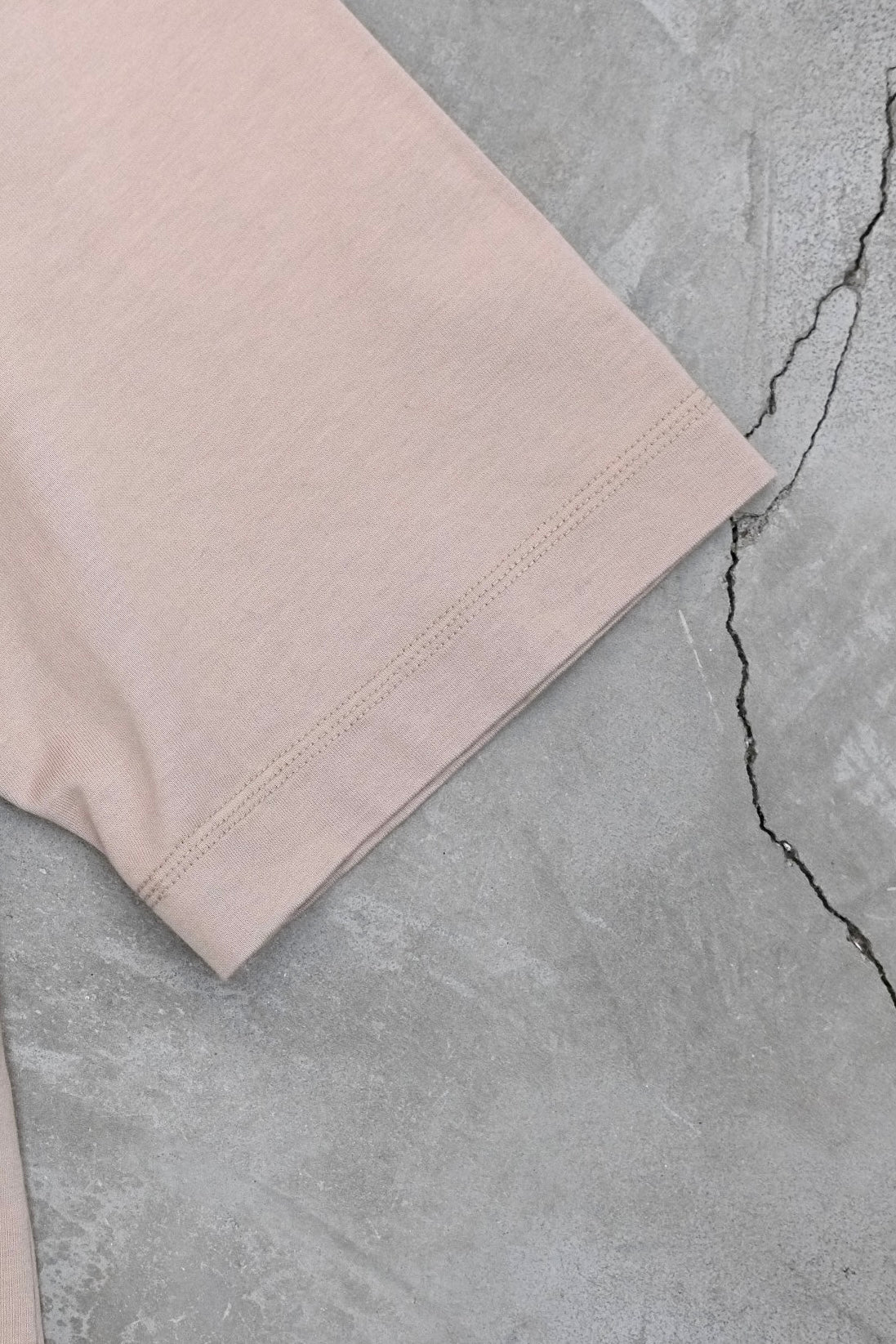 WIDE ALBINI TEE / BEIGE