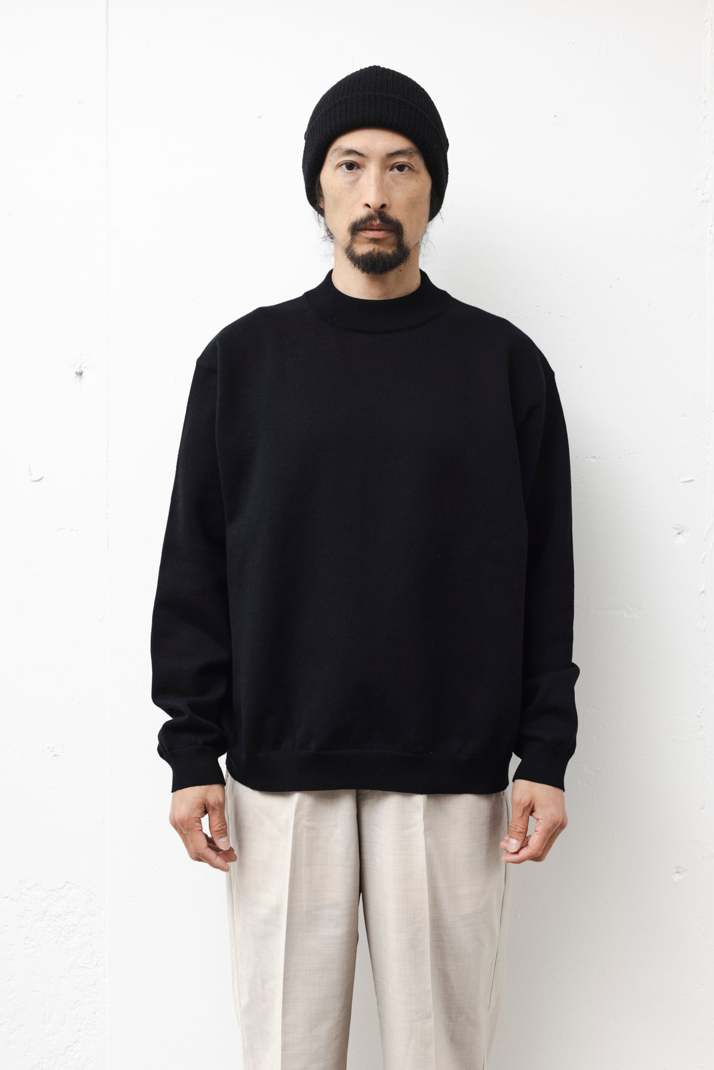 MOC NECK RELAXING SWKNIT / BLACK