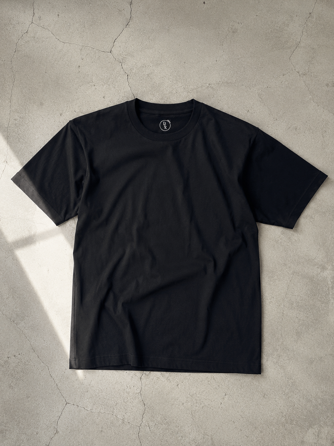 VINTAGE TEE
