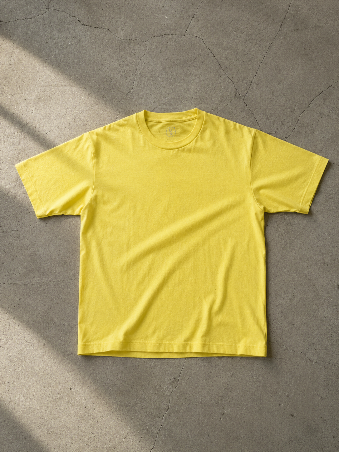 VINTAGE TEE