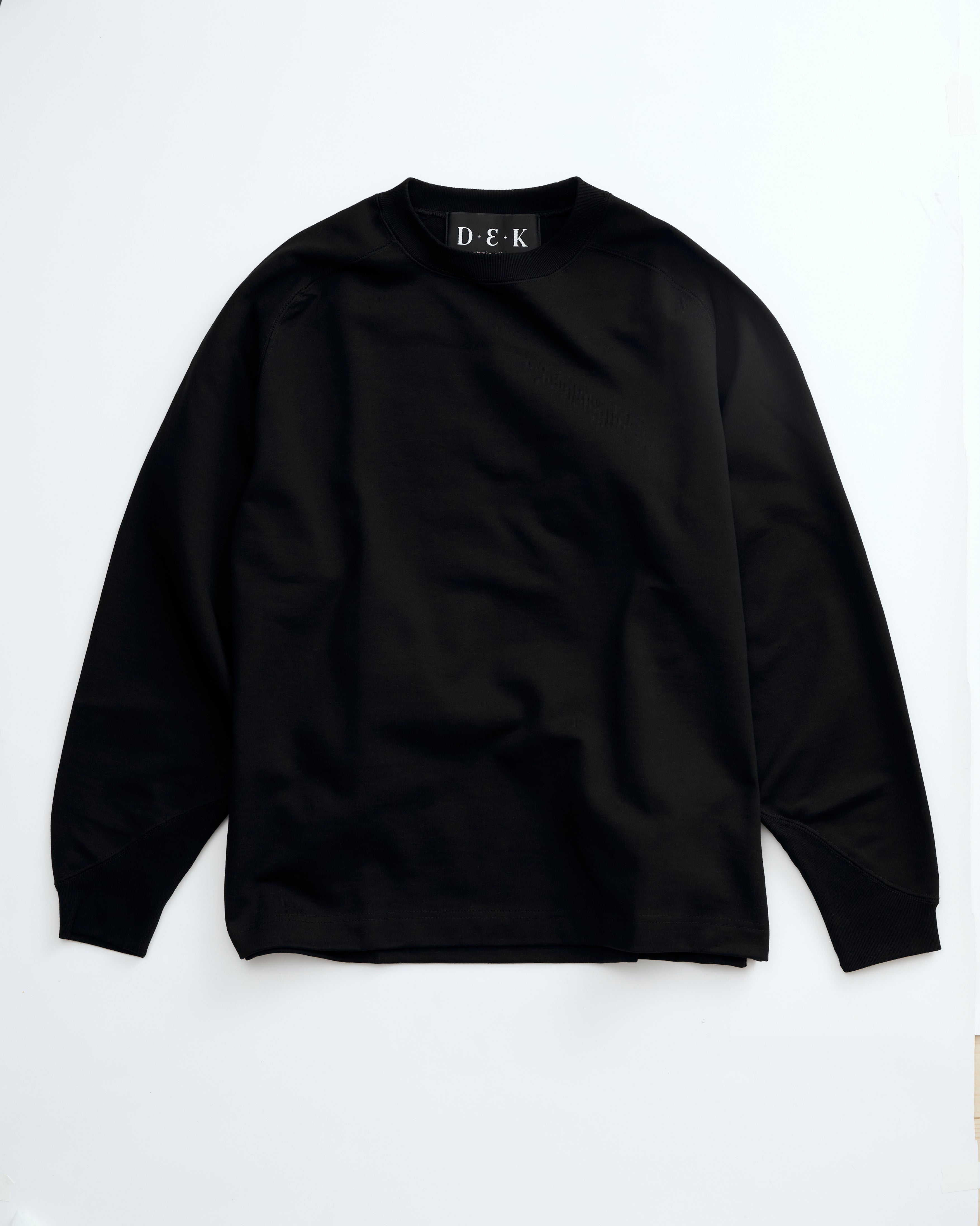 CUT – dekjapan