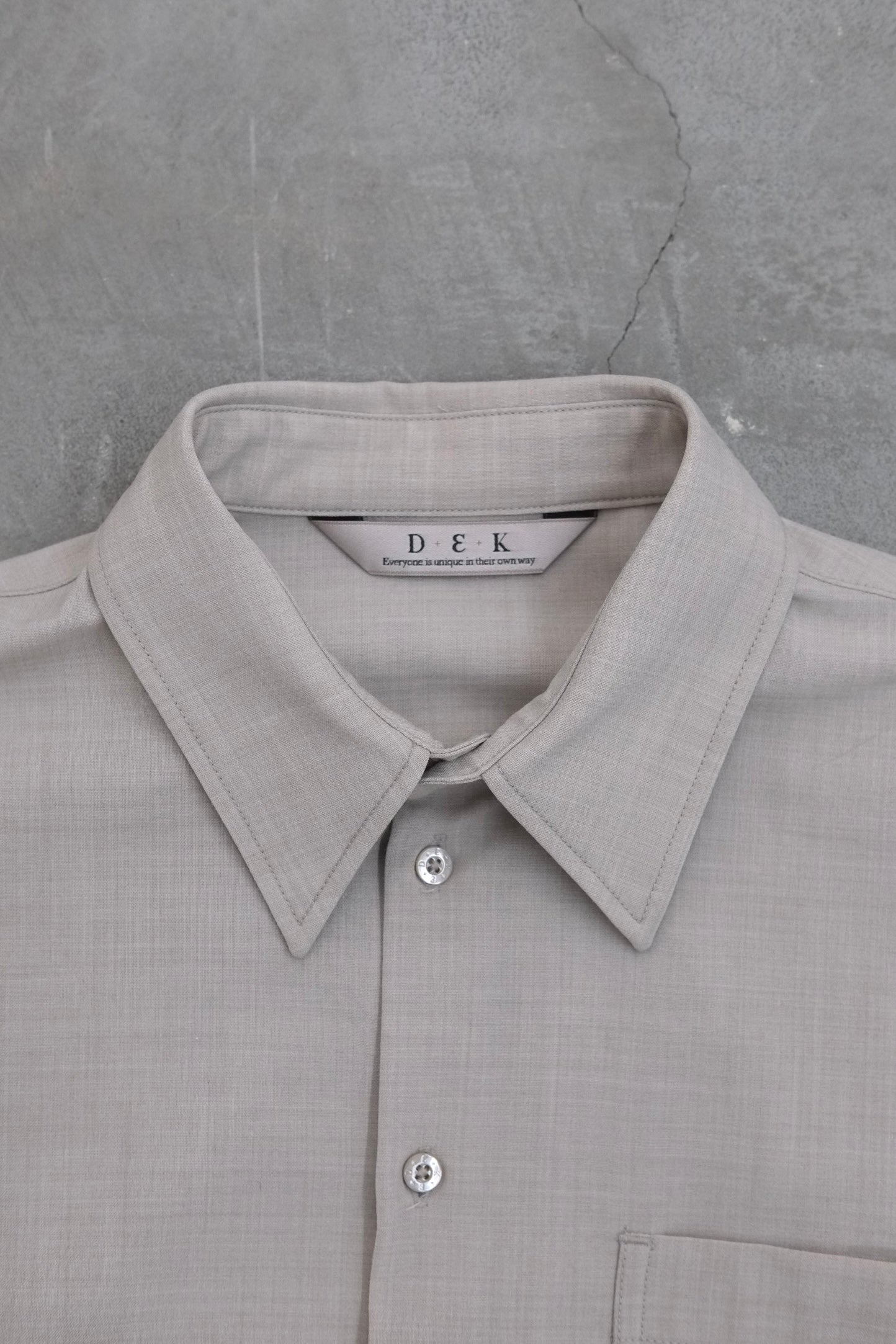 SEASONLESS SHIRT / BEIGE