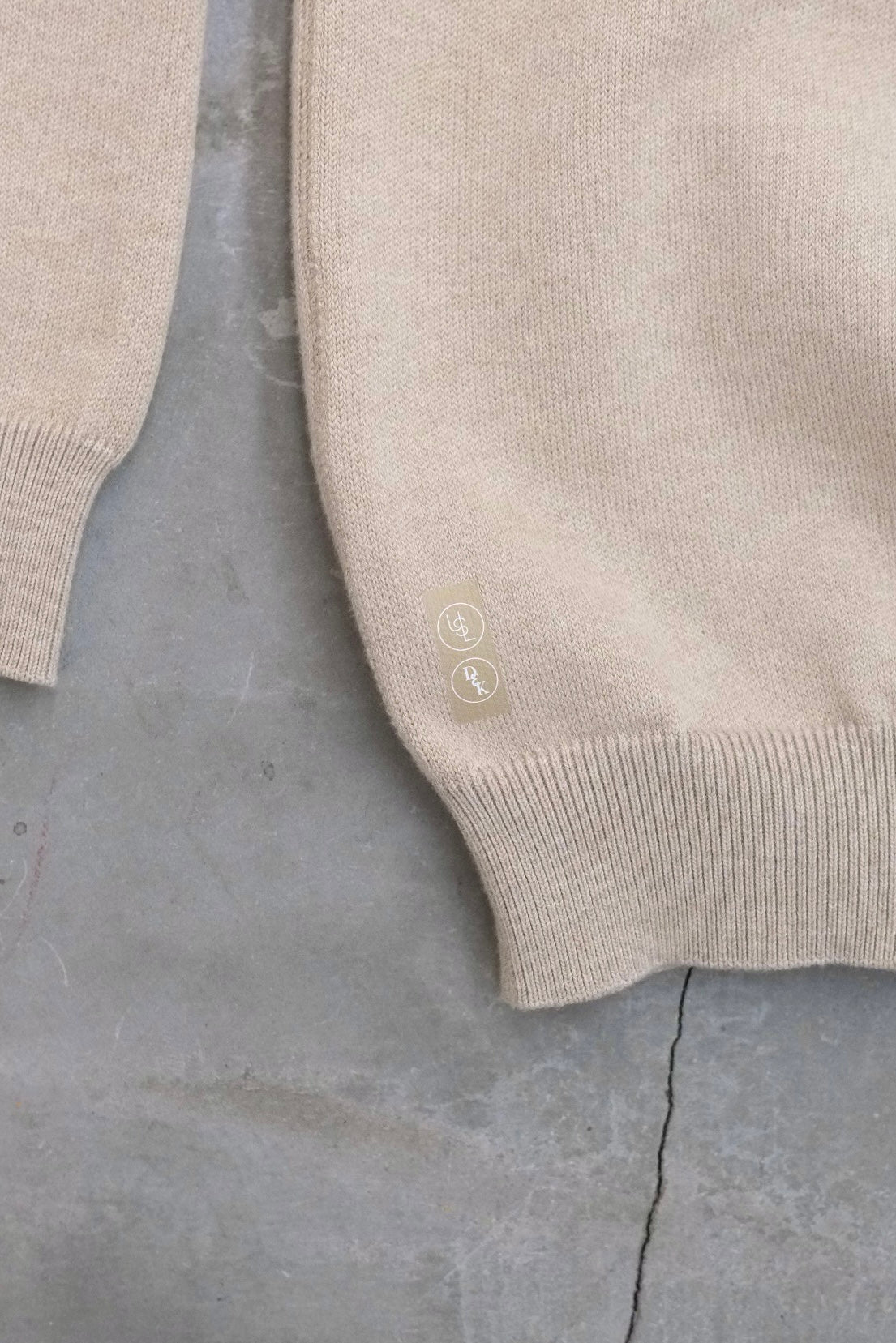 MOC NECK RELAXING SWKNIT / BEIGE