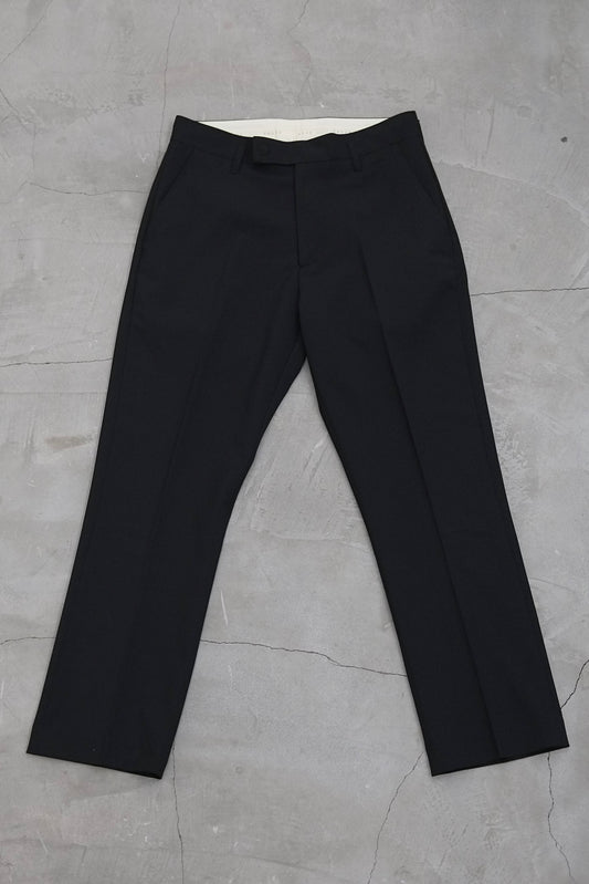 TAPERDE TROUSERS / BLACK
