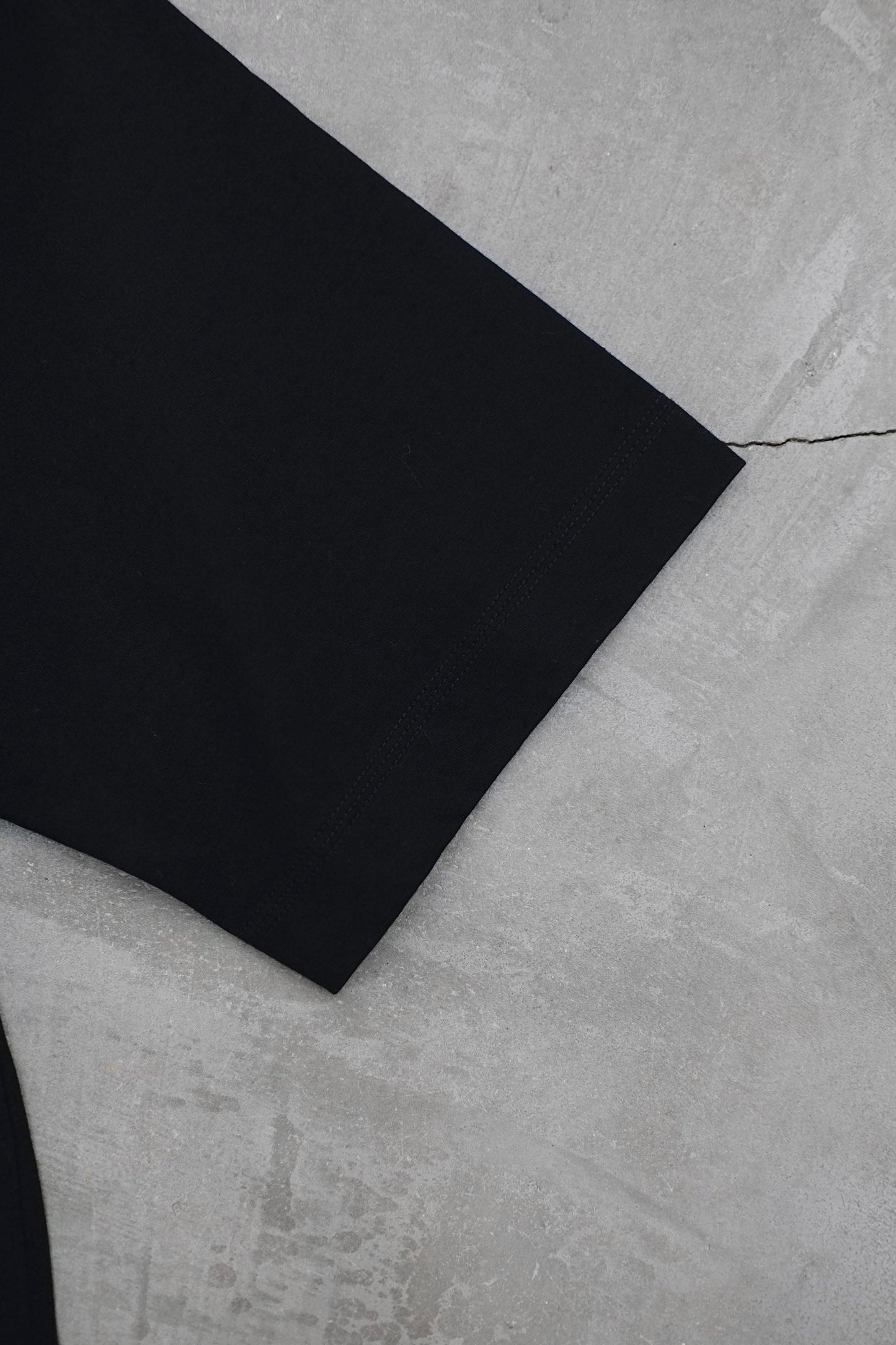 WIDE ALBINI TEE / BLACK